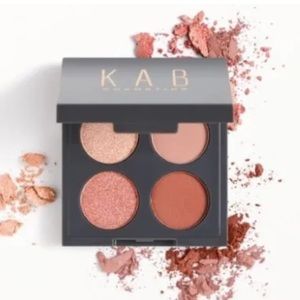 💎 KAB COSMETICS Eyeshadow Quad in Naked New Sealed